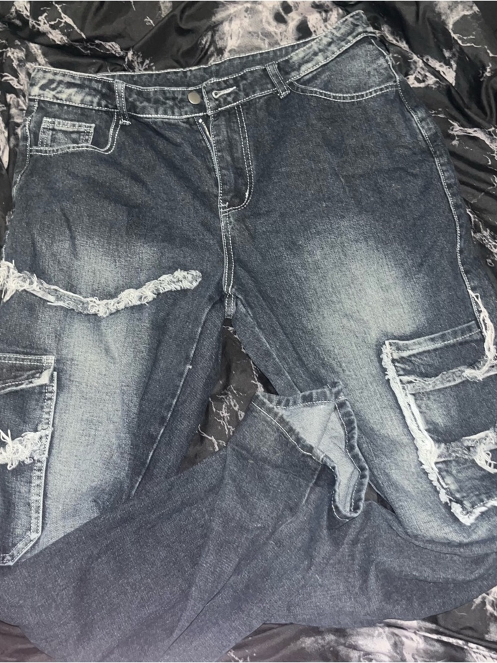 SHEIN Distressed Dark Wash Cargo Jeans size xl